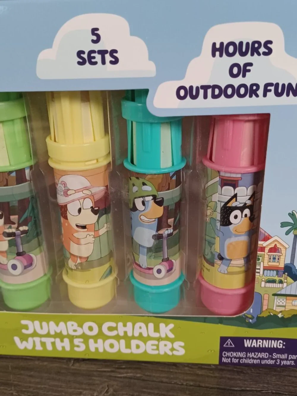 New In Sealed Box Bluey Jumbo Chalk Set 5 Holders & Jumbo Chalk Sticks